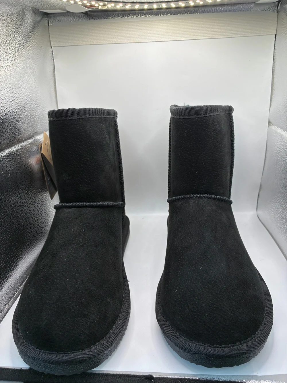 Lamo Classic 6” Boot Black Suede Faux Fur Lined Winter Boots Womens Size 7 NWT